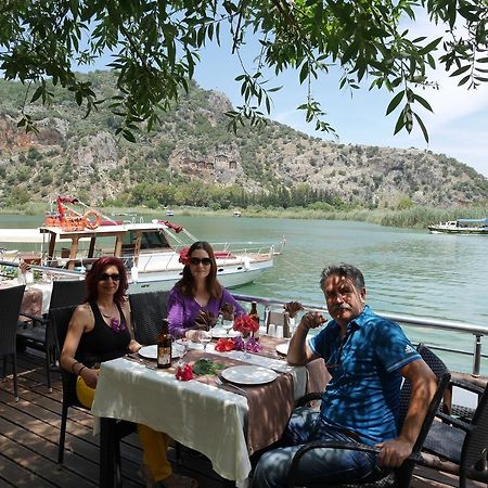 Longhouse Inn Hotel Далян Екстериор снимка