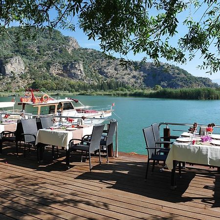 Longhouse Inn Hotel Далян Екстериор снимка