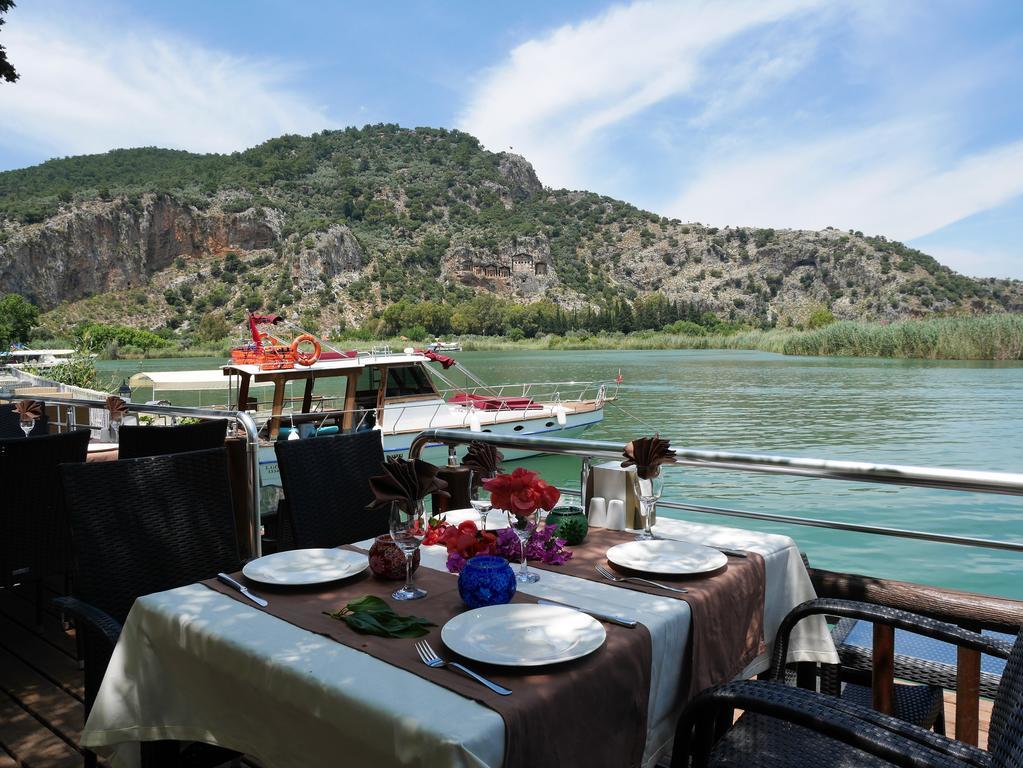 Longhouse Inn Hotel Далян Екстериор снимка